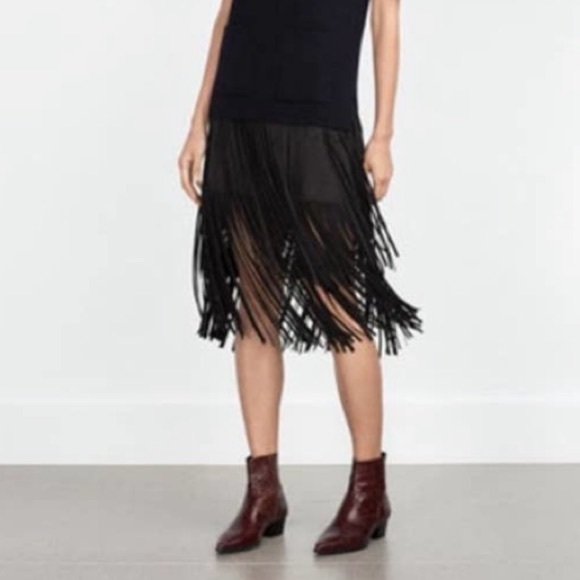Zara Suede Black Fringe Mini Skirt Size S - Picture 9 of 10